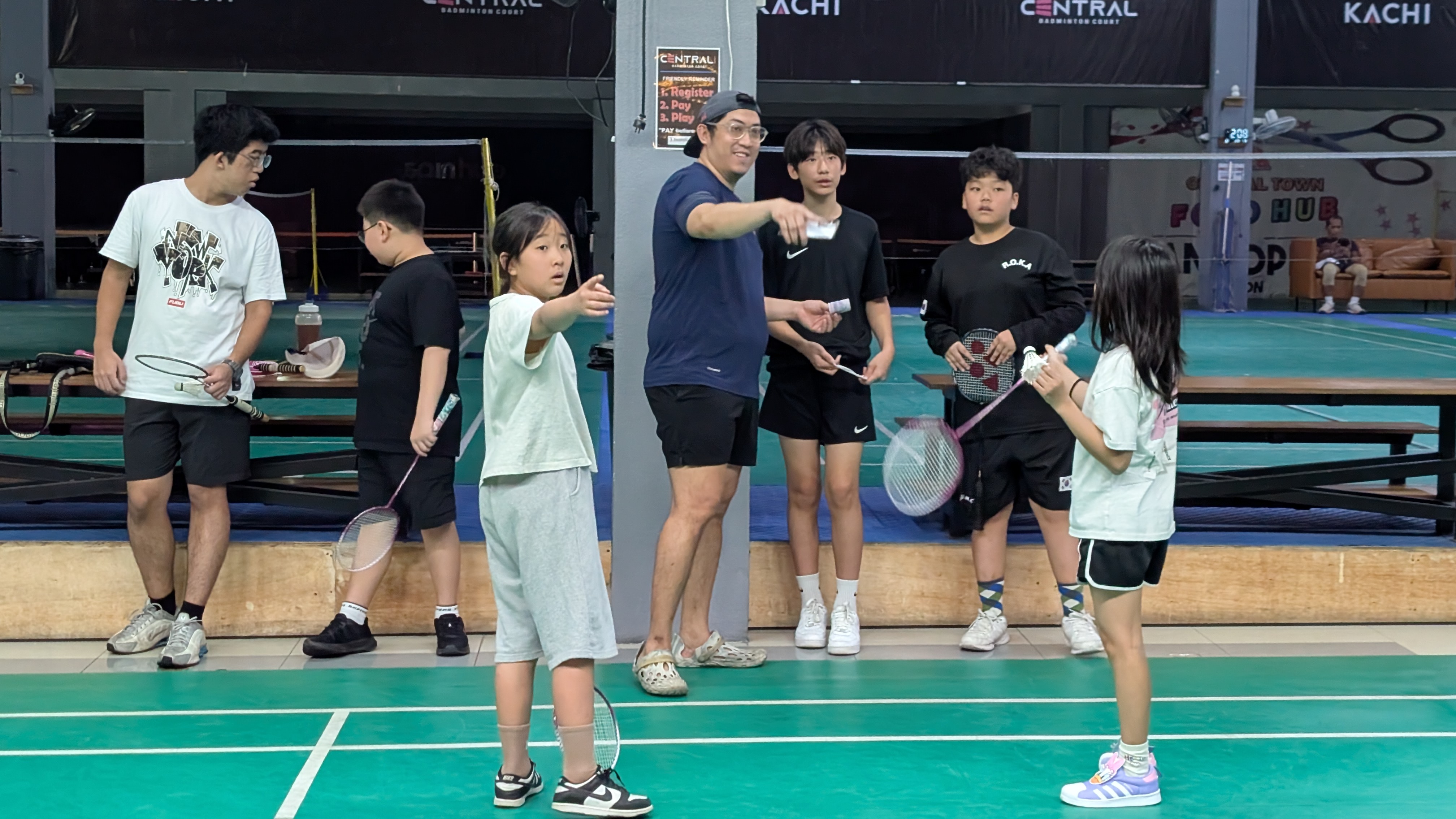 Junior A badminton activity
